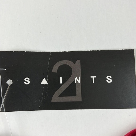 NWT Chico's 21  Saints Red Sleeveles Camisoles Top - Picture 3 of 8